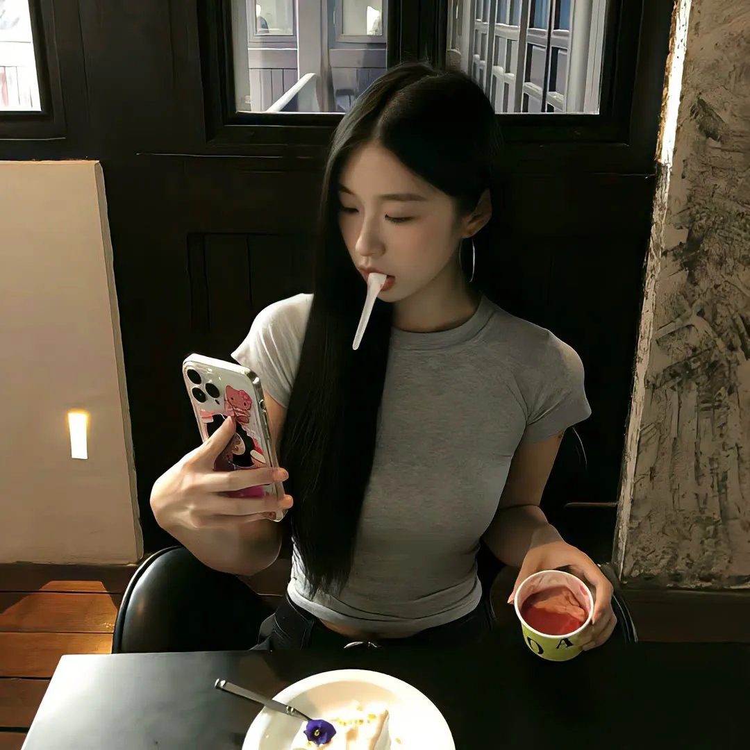 住在我身体里的那个她